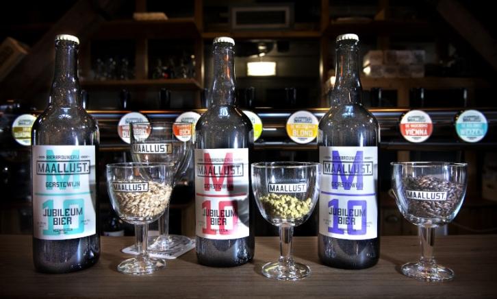 Maallust M10 jubileumbier fles en ingrediënten  Maallust M10 jubileumbier fles en ingrediënten